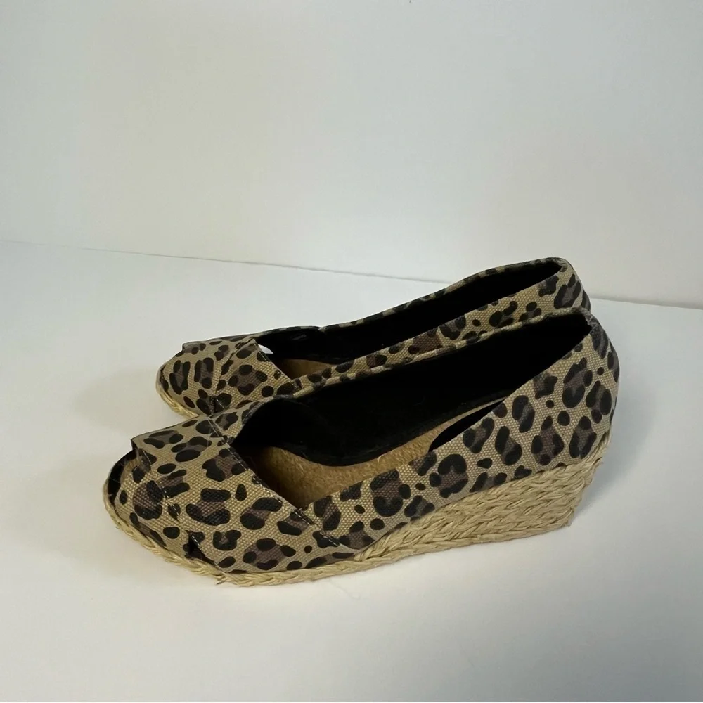 Ralph Lauren Cecilia Espadrille Wedge Sandals Women 8.5 B Cheetah Fabric Slip On